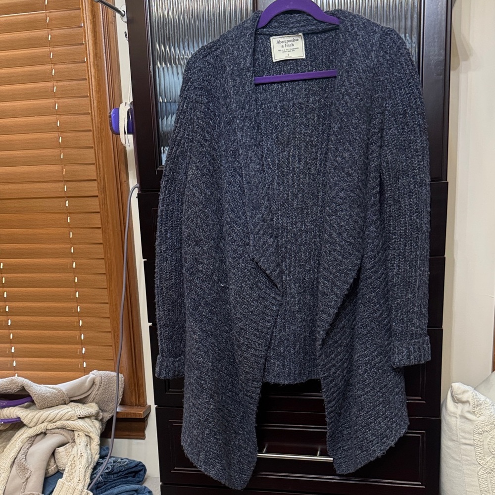Abercrombie & Fitch Women's Dark Gray Open Cardigan